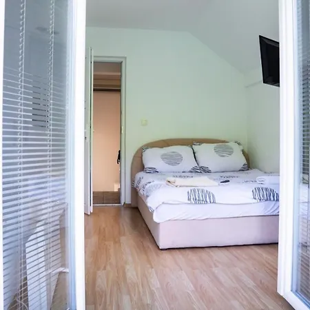 Vikendica Reset, Zvornicko Jezero Ferienhaus Zvornik